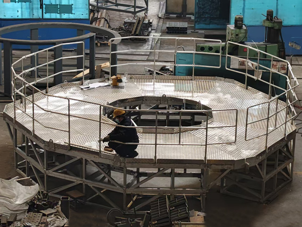 大包围作业平台